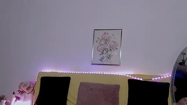 Snapshot of Catlady333 chatting on 11/27/25, 07:38 Catlady333 online show from 11/27/25, 07:38