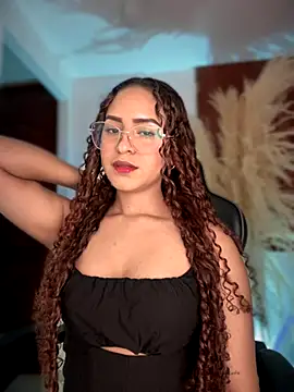 gretta kler1 online show from 12/03/25, 09:46