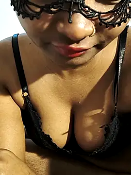 FANTASY QUEEN 07 online show from 10/06/25, 10:23