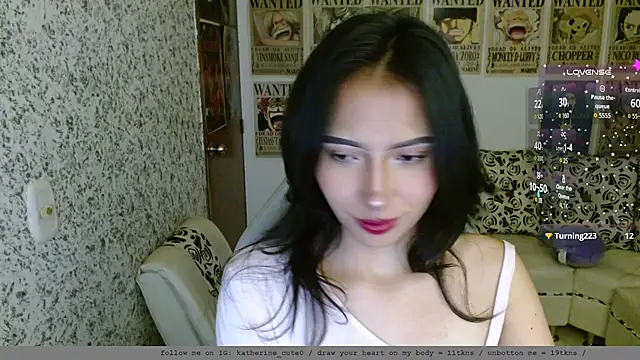 Snapshot of wild_kittys chatting on 05/30/26, 04:31 wild kittys online show from 05/30/26, 04:31