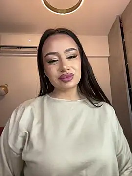 deliaroyal online show from 11/26/25, 02:40