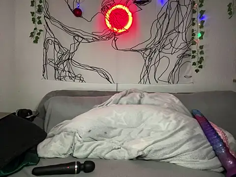 kinkygirl420x online show from 12/12/24, 06:21