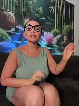 NINIK STYLE online show from 05/13/26, 07:22