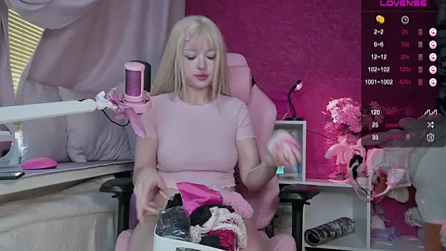 berrybaebaby online show from 06/24/26, 03:27