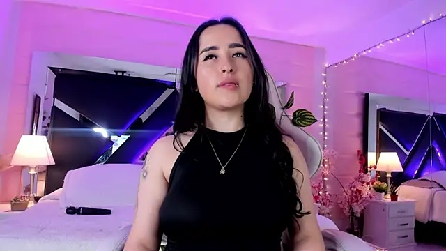 Snapshot of Andrex_Joness chatting on 01/09/25, 01:08 Andrex Joness online show from 01/09/25, 01:08