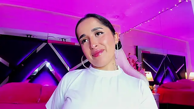 Snapshot of Andrex_Joness chatting on 03/14/25, 02:10 Andrex Joness online show from 03/14/25, 02:10