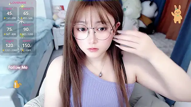 Snapshot of Sweet-18wanwan chatting on 12/21/25, 04:14 Sweet-18wanwan online show from 12/21/25, 04:14