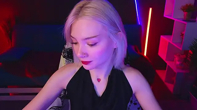 Snapshot of SandraBoyl chatting on 01/29/25, 01:16 SandraBoyl online show from 01/29/25, 01:16