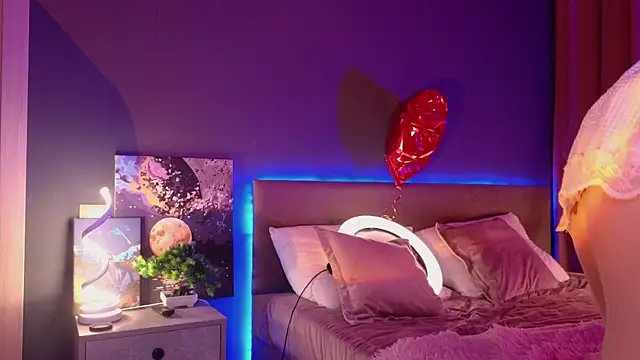 Snapshot of SandraBoyl chatting on 03/18/25, 04:15 SandraBoyl online show from 03/18/25, 04:15