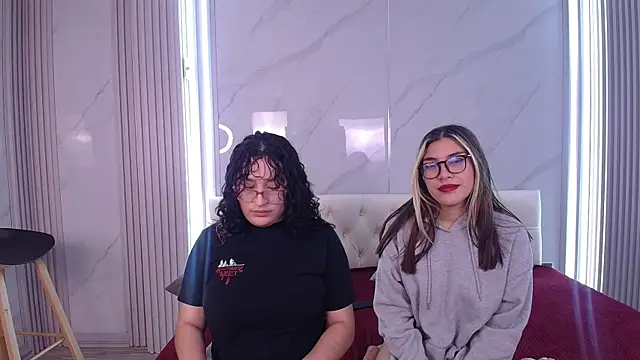 Little Cuttie  online show from 09/15/25, 03:50