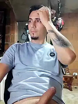 Rejy1992 online show from 12/04/24, 01:47