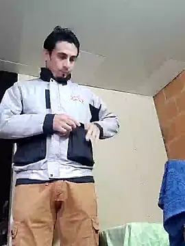 Rejy1992 online show from 12/31/24, 11:42