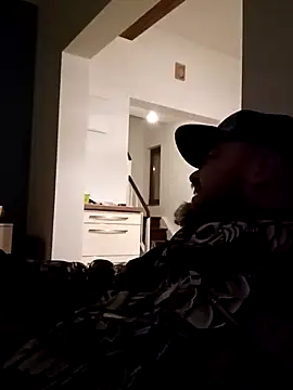 Snapshot of perversalus chatting on 12/16/24, 07:10 perversalus online show from 12/16/24, 07:10