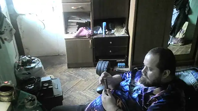 Snapshot of perversalus chatting on 01/26/25, 10:02 perversalus online show from 01/26/25, 10:02