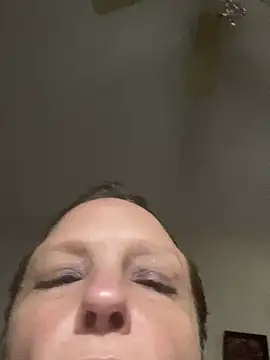 Everlyrose27 online show from 01/09/25, 09:48