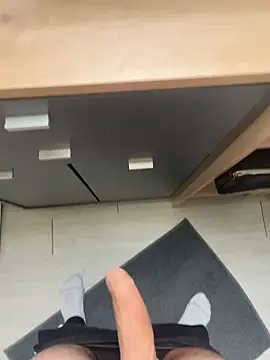 Mecchaud06 online show from 04/10/26, 11:48