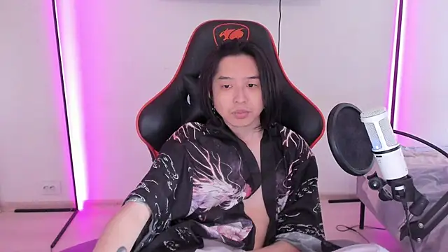 wexlee7 online show from 10/03/25, 11:18