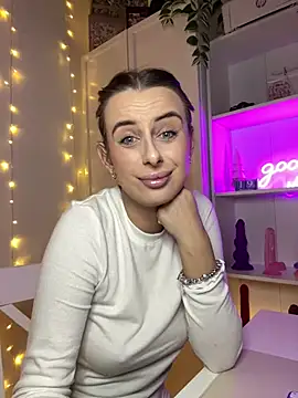 Hii Lolla online show from 12/20/24, 03:21