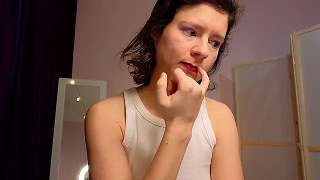 Dana Magicall online show from 12/18/24, 07:04