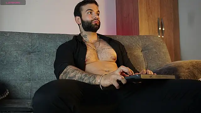 MarkHazze online show from 10/30/25, 09:04