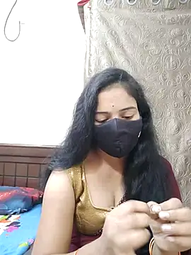 Snapshot of Keerthi-Telugu chatting on 06/20/26, 04:04 Keerthi-Telugu online show from 06/20/26, 04:04
