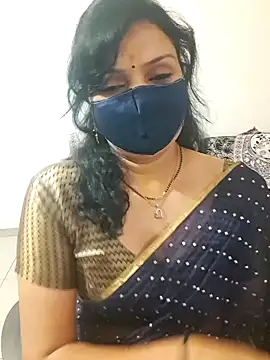 Snapshot of khushikhushi chatting on 01/11/25, 04:14 khushikhushi online show from 01/11/25, 04:14