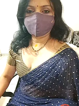 Snapshot of khushikhushi chatting on 02/20/25, 05:29 khushikhushi online show from 02/20/25, 05:29