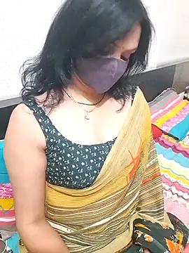 Snapshot of khushikhushi chatting on 03/12/25, 06:44 khushikhushi online show from 03/12/25, 06:44