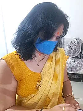 Snapshot of khushikhushi chatting on 09/25/25, 09:02 khushikhushi online show from 09/25/25, 09:02