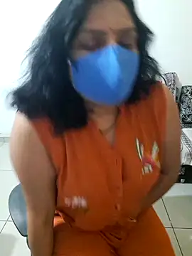 Snapshot of khushikhushi chatting on 09/28/25, 08:25 khushikhushi online show from 09/28/25, 08:25