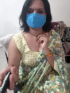 Snapshot of khushikhushi chatting on 10/30/25, 05:46 khushikhushi online show from 10/30/25, 05:46