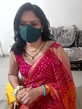 Snapshot of khushikhushi chatting on 04/11/26, 05:06 khushikhushi online show from 04/11/26, 05:06