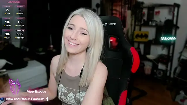 Lisaonthemoon online show from 03/19/25, 04:34