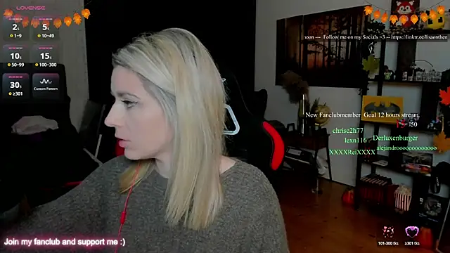 Lisaonthemoon online show from 11/23/25, 06:30