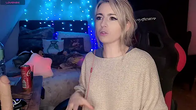 Lisaonthemoon online show from 05/07/26, 05:07