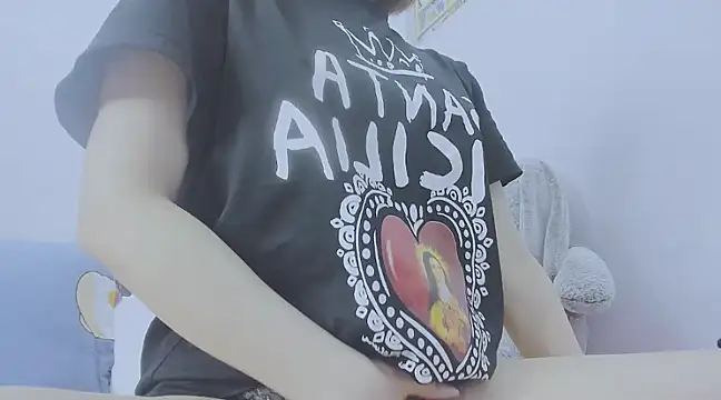 Linh diudang online show from 02/05/25, 03:23