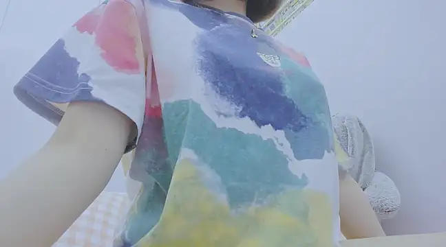 Linh diudang online show from 02/15/25, 03:52