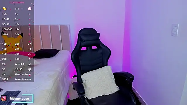 melanyrouse1 online show from 03/15/25, 10:22