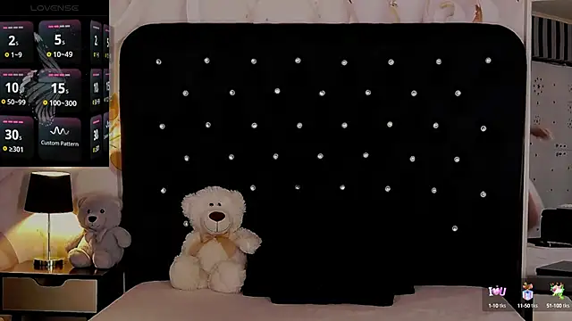 OliviaShaw23 online show from 09/26/25, 08:24