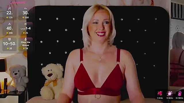 Snapshot of OliviaShaw23 chatting on 03/06/26, 09:22 OliviaShaw23 online show from 03/06/26, 09:22