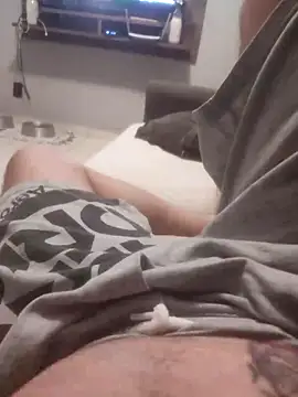 Snapshot of dredre1069 chatting on 12/05/25, 02:09 dredre1069 online show from 12/05/25, 02:09