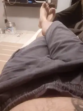 Snapshot of dredre1069 chatting on 03/27/26, 02:06 dredre1069 online show from 03/27/26, 02:06