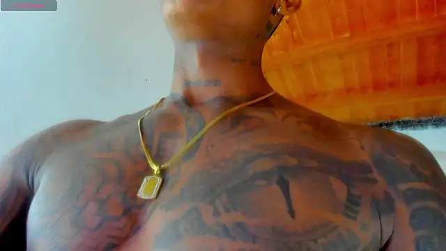 Snapshot of esteveen_ortegas_ chatting on 02/12/26, 03:40 esteveen ortegas online show from 02/12/26, 03:40