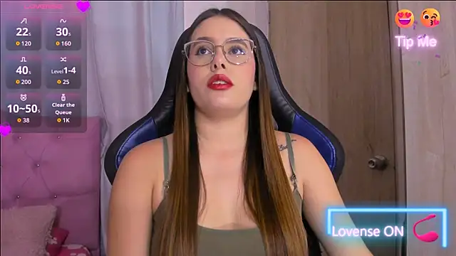 ParisShayk online show from 06/19/26, 06:01