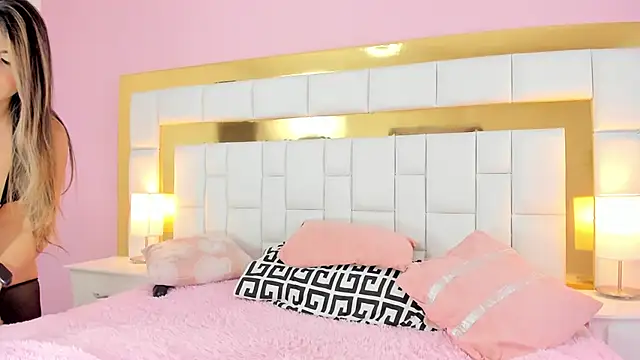 vanesa manson online show from 03/04/25, 03:26