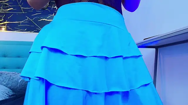 Cloeandtyfanny online show from 10/04/25, 08:40