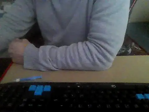 Snapshot of Spettro_by_PVG chatting on 10/23/25, 02:05 Spettro by PVG online show from 10/23/25, 02:05