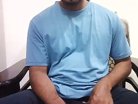 Snapshot of Sad_fuckerz chatting on 09/27/25, 06:13 Sad fuckerz online show from 09/27/25, 06:13