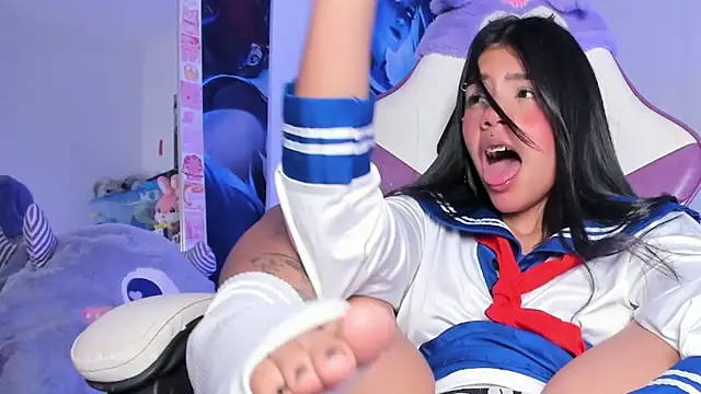 cutestephuwu online show from 02/18/25, 12:37