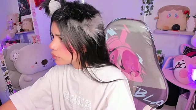 cutestephuwu online show from 10/30/25, 10:10